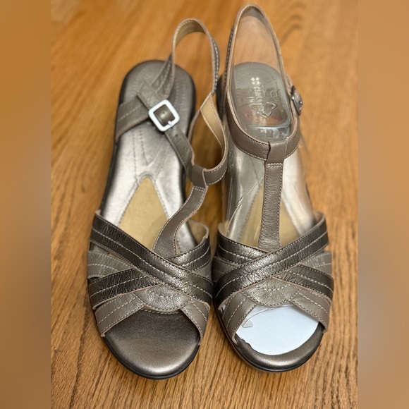 🆕 Naturalizer Heels - Picture 4 of 5